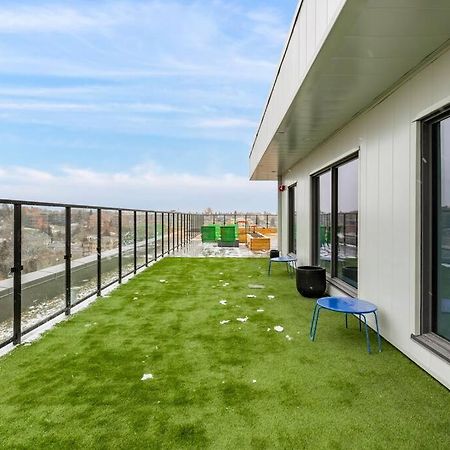 Chic 1Br Kensington Unit W/Parking Apartment YYC Exterior photo