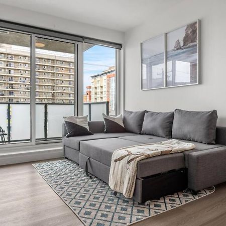 Chic 1Br Kensington Unit W/Parking Apartment YYC Exterior photo