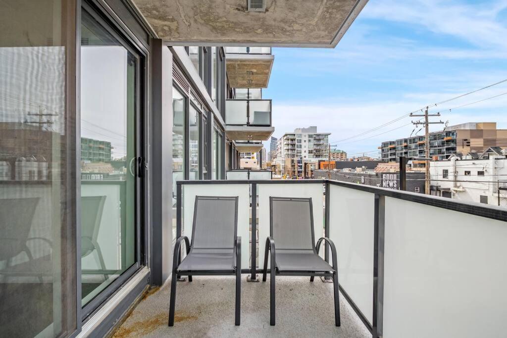 Chic 1Br Kensington Unit W/Parking Apartment YYC Exterior photo